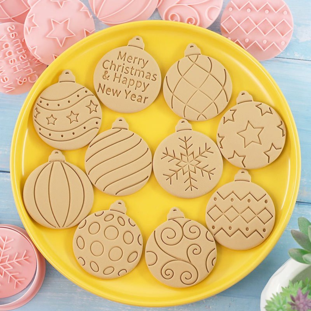 Cookie Cutter Set - مجموعة قواطع بسكويت لزينة عيد الميلاد