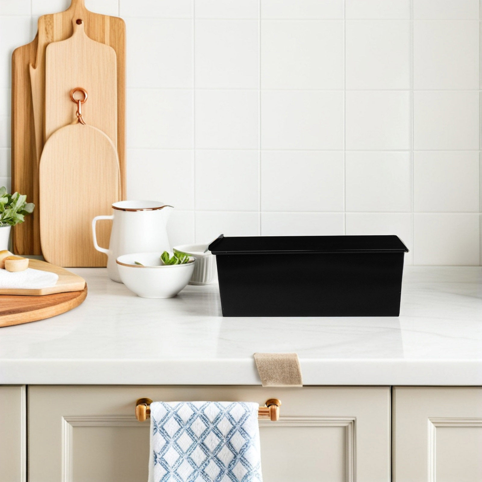 قالب خبز أسود مع غطاء، قالب خب - مراجعة Kitchen Oven Baking Pans وسعره